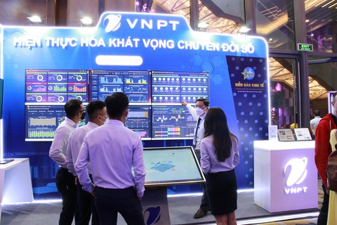 Doanh nghiệp Việt dẫn dắt chuyển đổi số quốc gia - Ảnh 1. Doanh nghiệp Việt dẫn dắt chuyển đổi số quốc gia - Ảnh 1.