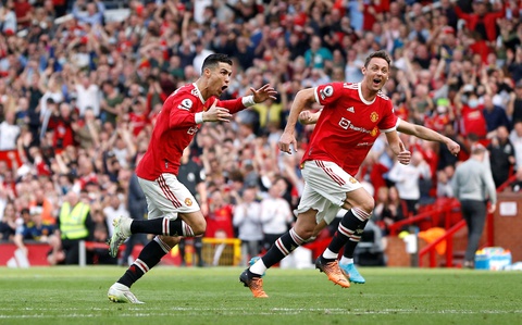 Ronaldo lập hat-trick trước đội bét bảng - Ảnh 1. Ronaldo lập hat-trick trước đội bét bảng - Ảnh 1.