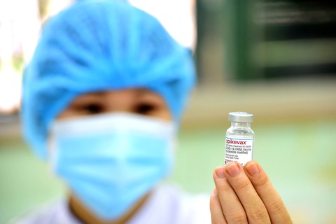Sáng nay 16-4, TP.HCM bắt đầu tiêm vắc xin ngừa COVID-19 cho trẻ 5-12 tuổi - Ảnh 10. Sáng nay 16-4, TP.HCM bắt đầu tiêm vắc xin ngừa COVID-19 cho trẻ 5-12 tuổi - Ảnh 10.