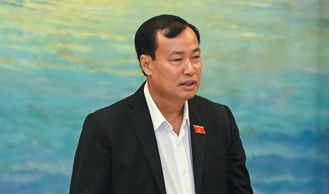 Thứ trưởng Bộ Công an: Chính phủ xin ý kiến Bộ Chính trị việc tách Luật giao thông đường bộ - Ảnh 2. Thứ trưởng Bộ Công an: Chính phủ xin ý kiến Bộ Chính trị việc tách Luật giao thông đường bộ - Ảnh 2.