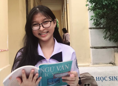 Từ cô bé Khmer đến bí thư Đoàn ở trường chuyên - Ảnh 1. Từ cô bé Khmer đến bí thư Đoàn ở trường chuyên - Ảnh 1.