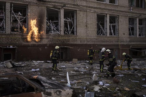 ĐỌC NHANH 17-4: Ukraine nói Nga không ngừng tấn công, đàm phán đi vào ngõ cụt - Ảnh 3. ĐỌC NHANH 17-4: Ukraine nói Nga không ngừng tấn công, đàm phán đi vào ngõ cụt - Ảnh 3.