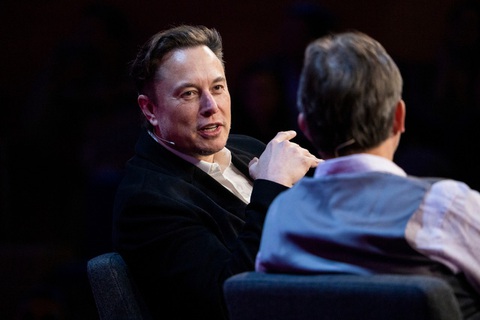 Tỉ phú Elon Musk bị chê thiếu hiểu biết về truyền thông mạng xã hội - Ảnh 1. Tỉ phú Elon Musk bị chê thiếu hiểu biết về truyền thông mạng xã hội - Ảnh 1.