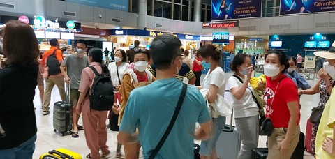 Pacific Airlines điều máy bay từ TP.HCM ra Cam Ranh giải tỏa khách, vì sao? - Ảnh 2. Pacific Airlines điều máy bay từ TP.HCM ra Cam Ranh giải tỏa khách, vì sao? - Ảnh 2.