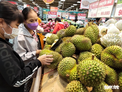 Giá heo tăng trở lại, trái cây đầu mùa giá tốt - Ảnh 1. Giá heo tăng trở lại, trái cây đầu mùa giá tốt - Ảnh 1.