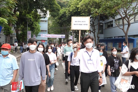 20 năm tư vấn tuyển sinh - hướng nghiệp: Đáp ứng nhu cầu thông tin trực tiếp, chính thống - Ảnh 17. 20 năm tư vấn tuyển sinh - hướng nghiệp: Đáp ứng nhu cầu thông tin trực tiếp, chính thống - Ảnh 17.