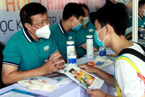 Dự kiến thi tốt nghiệp THPT 2022 vào các ngày 6, 7, 8-7 - Ảnh 4. Dự kiến thi tốt nghiệp THPT 2022 vào các ngày 6, 7, 8-7 - Ảnh 4.