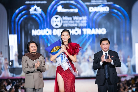 Lộ diện thí sinh đầu tiên vào chung kết Miss World Việt Nam 2022; Bẫy ngọt ngào chiếu tại Mỹ từ 22-4 - Ảnh 2. Lộ diện thí sinh đầu tiên vào chung kết Miss World Việt Nam 2022; Bẫy ngọt ngào chiếu tại Mỹ từ 22-4 - Ảnh 2.