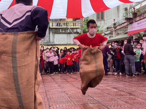 Để học sinh khuyết tật không cô độc - Ảnh 3. Để học sinh khuyết tật không cô độc - Ảnh 3.