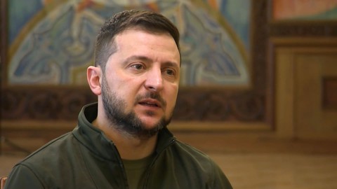 Ông Zelensky: Ukraine có thể chiến đấu với Nga 10 năm nữa - Ảnh 1. Ông Zelensky: Ukraine có thể chiến đấu với Nga 10 năm nữa - Ảnh 1.