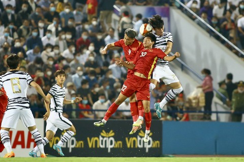 Hòa U20 Hàn Quốc, U23 Việt Nam vẫn chưa định hình lối chơi - Ảnh 2. Hòa U20 Hàn Quốc, U23 Việt Nam vẫn chưa định hình lối chơi - Ảnh 2.