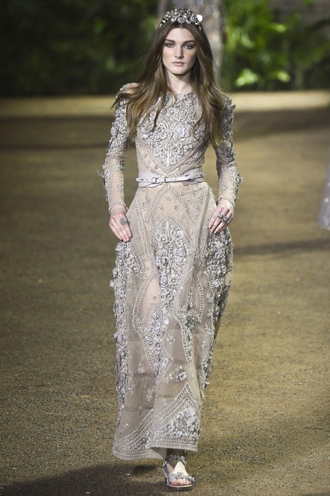 Masterise Homes đưa chuẩn sống dinh thự Elie Saab từ Dubai, London tới Việt Nam - Ảnh 2. Masterise Homes đưa chuẩn sống dinh thự Elie Saab từ Dubai, London tới Việt Nam - Ảnh 2.