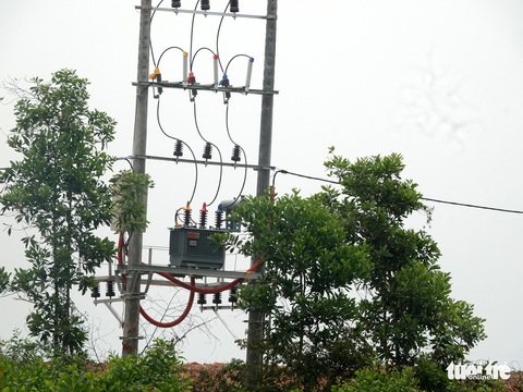 Cải tạo đất, xây công trình trái phép trên rừng phòng hộ - Ảnh 3. Cải tạo đất, xây công trình trái phép trên rừng phòng hộ - Ảnh 3.