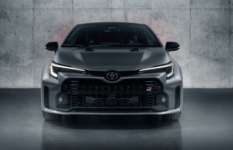 Toyota GR Corolla 2023 động cơ 300 mã lực ra mắt, mạnh ngang Ford Mustang - Ảnh 1. Toyota GR Corolla 2023 động cơ 300 mã lực ra mắt, mạnh ngang Ford Mustang - Ảnh 1.