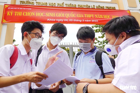 Sao lại bỏ kỳ thi học sinh giỏi? - Ảnh 1. Sao lại bỏ kỳ thi học sinh giỏi? - Ảnh 1.