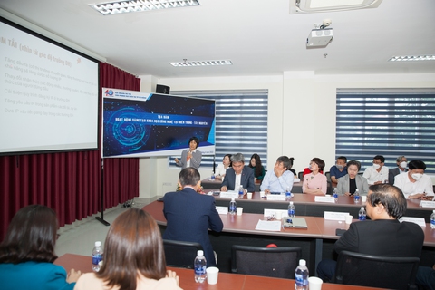 Thúc đẩy giới trẻ miền Trung nghiên cứu đổi mới sáng tạo - Ảnh 4. Thúc đẩy giới trẻ miền Trung nghiên cứu đổi mới sáng tạo - Ảnh 4.