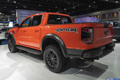 Đại lý nhận cọc Ford Ranger Raptor 2023, giá dự kiến 1,329 tỉ đồng, chờ vài tháng - Ảnh 2. Đại lý nhận cọc Ford Ranger Raptor 2023, giá dự kiến 1,329 tỉ đồng, chờ vài tháng - Ảnh 2.