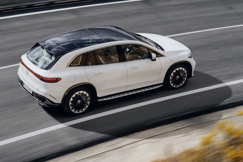 Xe điện Mercedes-Benz EQS SUV ra mắt: Ngập tràn công nghệ - Ảnh 7. Xe điện Mercedes-Benz EQS SUV ra mắt: Ngập tràn công nghệ - Ảnh 7.