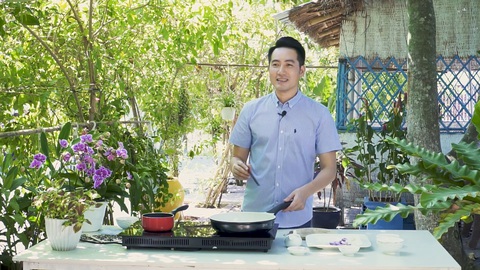 Độc đáo món cá thu rim nước mía của Nguyễn Phi Hùng - Ảnh 5. Độc đáo món cá thu rim nước mía của Nguyễn Phi Hùng - Ảnh 5.