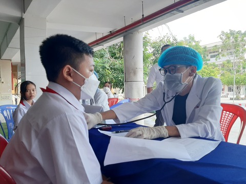 Cần Thơ: Tiêm Moderna phòng COVID-19 cho nhóm trẻ từ 11 tuổi trước - Ảnh 1. Cần Thơ: Tiêm Moderna phòng COVID-19 cho nhóm trẻ từ 11 tuổi trước - Ảnh 1.