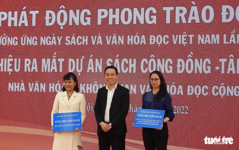 Ngày sách và văn hóa đọc Việt Nam: Cảm ơn bạn đọc đã yêu quý sách - Ảnh 2. Ngày sách và văn hóa đọc Việt Nam: Cảm ơn bạn đọc đã yêu quý sách - Ảnh 2.