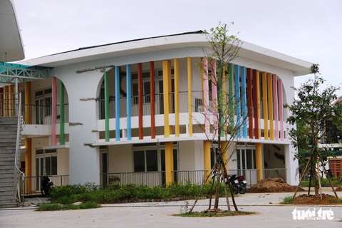Trường mầm non hiện đại và đẹp nhất tỉnh chưa sử dụng đã lún nứt - Ảnh 1. Trường mầm non hiện đại và đẹp nhất tỉnh chưa sử dụng đã lún nứt - Ảnh 1.