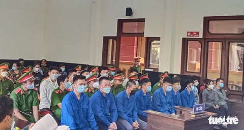 Xét xử 19 người trong vụ nổ súng gây chết người ở Tiền Giang - Ảnh 1. Xét xử 19 người trong vụ nổ súng gây chết người ở Tiền Giang - Ảnh 1.