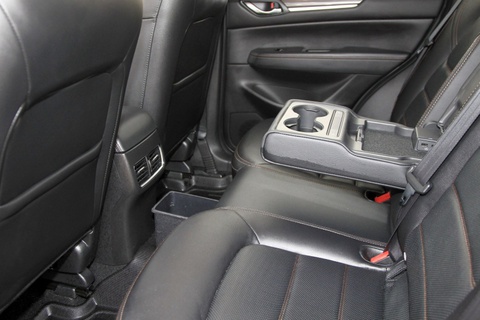 Định mua xe sang nhưng chốt Mazda CX-5 vì chạy ngoài đường đẹp như xe Mercedes - Ảnh 6. Định mua xe sang nhưng chốt Mazda CX-5 vì chạy ngoài đường đẹp như xe Mercedes - Ảnh 6.