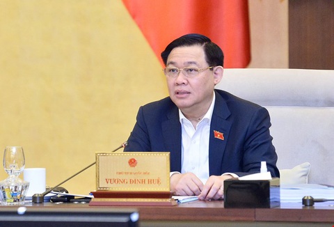 Ưu đãi cho nhà đầu tư chiến lược vào Khu kinh tế Vân Phong bị chê hẻo quá - Ảnh 1. Ưu đãi cho nhà đầu tư chiến lược vào Khu kinh tế Vân Phong bị chê hẻo quá - Ảnh 1.