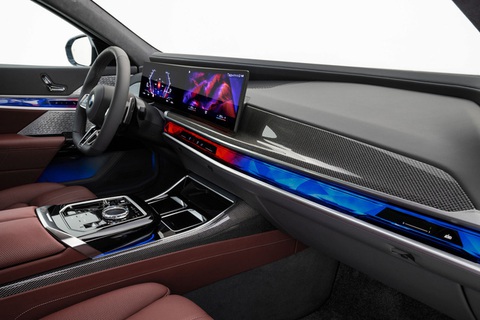 BMW 7-Series 2023 ra mắt: Màn lột xác lớn gây sức ép cho Mercedes-Benz S-Class - Ảnh 9. BMW 7-Series 2023 ra mắt: Màn lột xác lớn gây sức ép cho Mercedes-Benz S-Class - Ảnh 9.