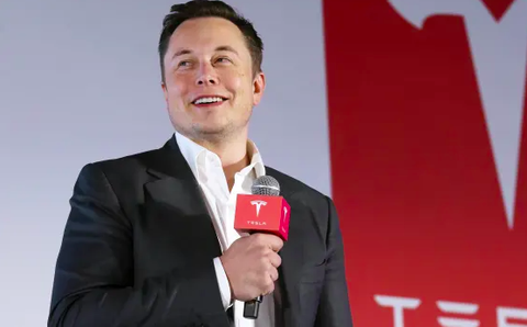 Hãng xe điện Tesla (Mỹ) đạt lợi nhuận cao kỷ lục - Ảnh 2. Hãng xe điện Tesla (Mỹ) đạt lợi nhuận cao kỷ lục - Ảnh 2.
