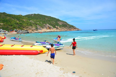 Khánh Hòa yêu cầu không kinh doanh du lịch tại đảo Bình Ba, Bình Hưng - Ảnh 1. Khánh Hòa yêu cầu không kinh doanh du lịch tại đảo Bình Ba, Bình Hưng - Ảnh 1.
