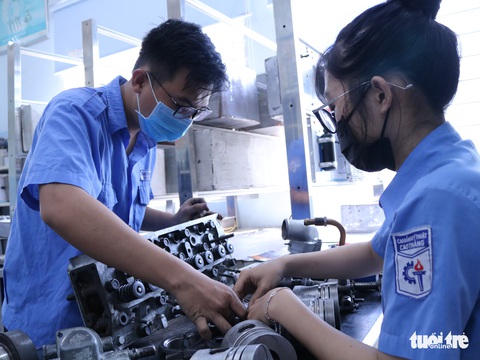 Vụ ép học sinh không được thi lớp 10: Biến tướng của phân luồng - Ảnh 1. Vụ ép học sinh không được thi lớp 10: Biến tướng của phân luồng - Ảnh 1.