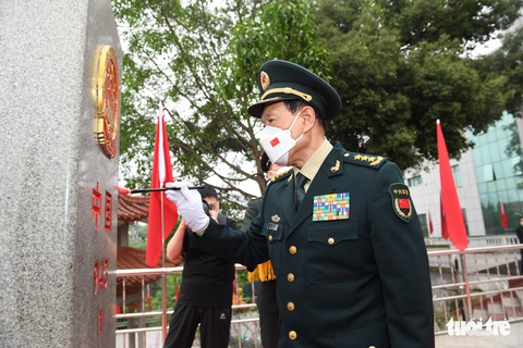 Bộ trưởng Quốc phòng Việt - Trung hội đàm, cùng nhau xây dựng biên giới hòa bình, ổn định - Ảnh 2. Bộ trưởng Quốc phòng Việt - Trung hội đàm, cùng nhau xây dựng biên giới hòa bình, ổn định - Ảnh 2.