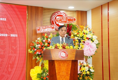 Cơ sở II Trường đại học Ngoại thương được Bộ Giáo dục và đào tạo tặng cờ thi đua - Ảnh 5. Cơ sở II Trường đại học Ngoại thương được Bộ Giáo dục và đào tạo tặng cờ thi đua - Ảnh 5.