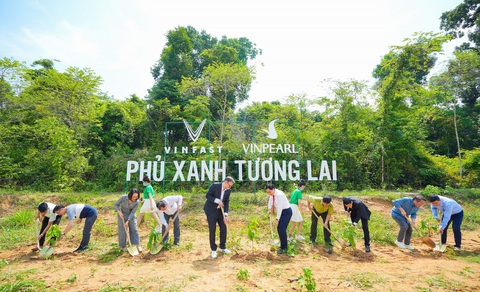 VinFast khởi động dự án trồng rừng “Phủ xanh tương lai” - Ảnh 2. VinFast khởi động dự án trồng rừng “Phủ xanh tương lai” - Ảnh 2.