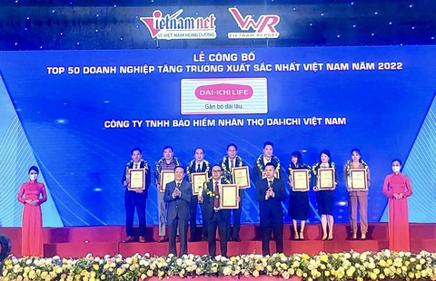 Dai-ichi Life Việt Nam vào Top 50 Doanh nghiệp tăng trưởng xuất sắc nhất Việt Nam - Ảnh 1. Dai-ichi Life Việt Nam vào Top 50 Doanh nghiệp tăng trưởng xuất sắc nhất Việt Nam - Ảnh 1.