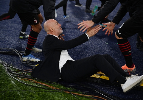 Vào sân từ ghế dự bị, Ibrahimovic kiến tạo bàn thắng vàng đưa AC Milan trở lại ngôi đầu - Ảnh 2. Vào sân từ ghế dự bị, Ibrahimovic kiến tạo bàn thắng vàng đưa AC Milan trở lại ngôi đầu - Ảnh 2.