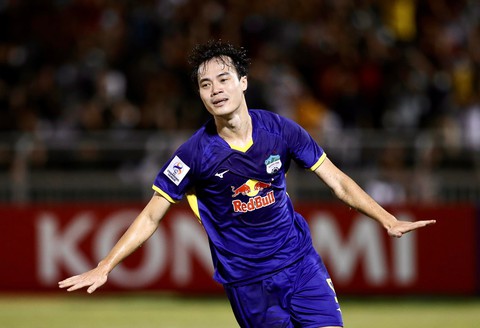 Văn Toàn ghi bàn giúp HAGL cầm hòa nhà vô địch Hàn Quốc ở AFC Champions League - Ảnh 2. Văn Toàn ghi bàn giúp HAGL cầm hòa nhà vô địch Hàn Quốc ở AFC Champions League - Ảnh 2.