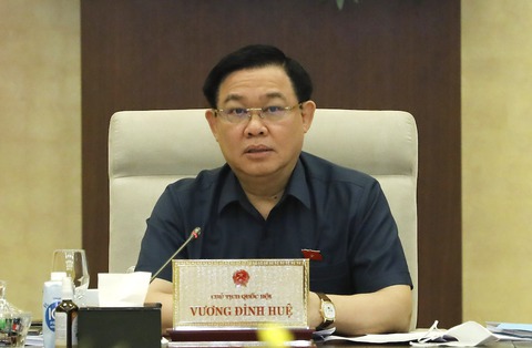 Chủ tịch Quốc hội: Anh nào làm không tốt nói thẳng chứ sao phải né, ngại? - Ảnh 1. Chủ tịch Quốc hội: Anh nào làm không tốt nói thẳng chứ sao phải né, ngại? - Ảnh 1.