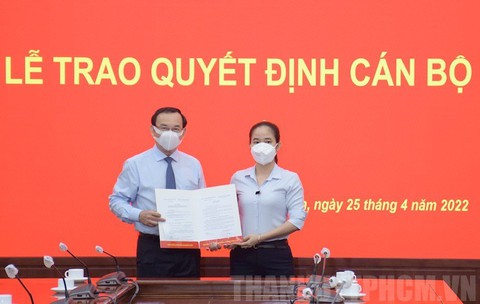 Ông Ma Xuân Việt làm bí thư Quận ủy quận 6, TP.HCM - Ảnh 1. Ông Ma Xuân Việt làm bí thư Quận ủy quận 6, TP.HCM - Ảnh 1.