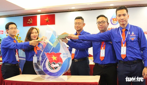 Đoàn kết một lòng đi đến thành công - Ảnh 3. Đoàn kết một lòng đi đến thành công - Ảnh 3.