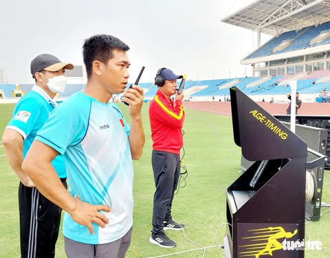 Vận hành hệ thống thi đấu điền kinh SEA Games 31, xuất hiện nhiều sự cố... gây cười! - Ảnh 11. Vận hành hệ thống thi đấu điền kinh SEA Games 31, xuất hiện nhiều sự cố... gây cười! - Ảnh 11.