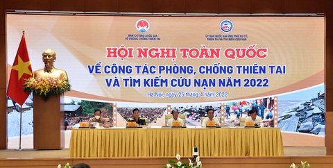 Nhiều hình thế thời tiết nguy hiểm trên cả nước dịp nghỉ lễ 30-4 - Ảnh 1. Nhiều hình thế thời tiết nguy hiểm trên cả nước dịp nghỉ lễ 30-4 - Ảnh 1.