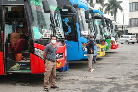 Giá xăng dầu tăng, Bộ Giao thông vận tải kiến nghị Thủ tướng giải pháp hỗ trợ doanh nghiệp vận tải - Ảnh 1. Giá xăng dầu tăng, Bộ Giao thông vận tải kiến nghị Thủ tướng giải pháp hỗ trợ doanh nghiệp vận tải - Ảnh 1.