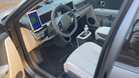 Chủ xe nói về Hyundai Ioniq 5 sau 10 ngày sử dụng: Dễ khen nhưng ái ngại về ắc-quy - Ảnh 3. Chủ xe nói về Hyundai Ioniq 5 sau 10 ngày sử dụng: Dễ khen nhưng ái ngại về ắc-quy - Ảnh 3.