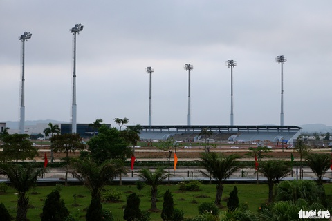 Tỉnh Quảng Ninh chuẩn bị tươm tất sân đấu SEA Games 31 - Ảnh 15. Tỉnh Quảng Ninh chuẩn bị tươm tất sân đấu SEA Games 31 - Ảnh 15.