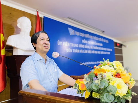 Đại học Quốc gia TP.HCM kêu thiếu tự chủ - Ảnh 2. Đại học Quốc gia TP.HCM kêu thiếu tự chủ - Ảnh 2.