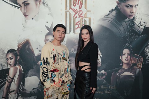 Lý Hải lên tiếng sau vụ kiện Gánh mẹ, Sơn Tùng M-TP hát tiếng Anh để đem chuông đi đánh xứ người - Ảnh 5. Lý Hải lên tiếng sau vụ kiện Gánh mẹ, Sơn Tùng M-TP hát tiếng Anh để đem chuông đi đánh xứ người - Ảnh 5.