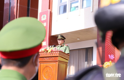 Toàn lực lượng Công an Đà Nẵng đồng loạt ra quân tấn công, trấn áp tội phạm - Ảnh 2. Toàn lực lượng Công an Đà Nẵng đồng loạt ra quân tấn công, trấn áp tội phạm - Ảnh 2.